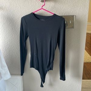 ABERCROMBIE BODYSUIT - size M